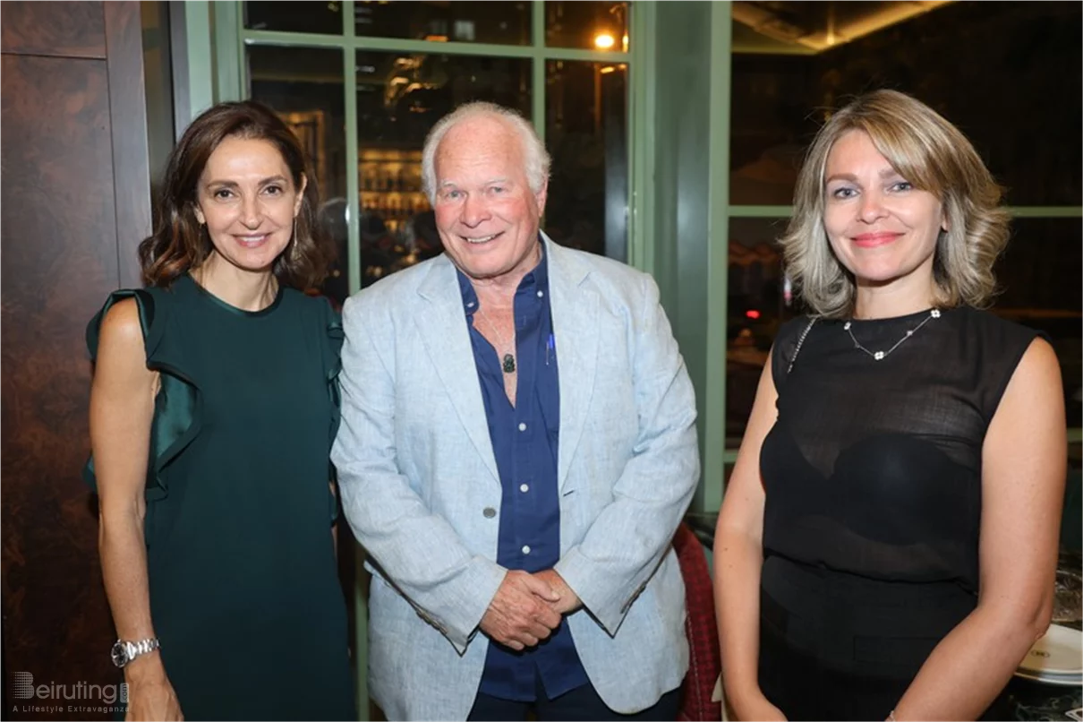 Honoring goodbye dinner for Swedish Ambassador